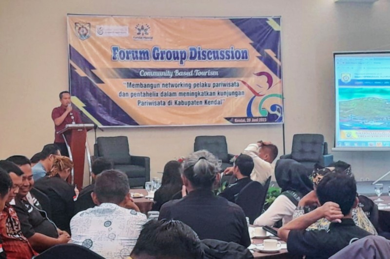 Tingkatkan Pengunjung Pariwisata, Disporapar Kendal Gelar FGD
