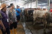 Polres dan DKPP Jepara Cek Kesehatan Hewan Kurban Jelang Iduladha