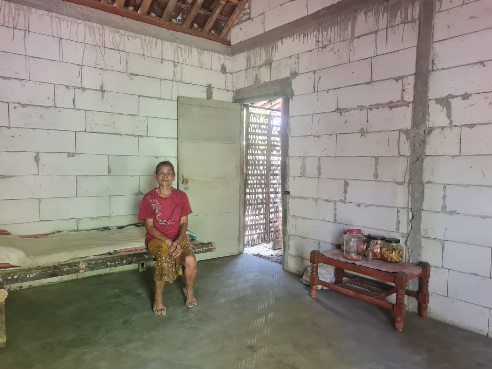 Bahagianya Mbah Saminem dan Sarijah, Bisa Tidur Tenang Setelah Dibantu Ganjar