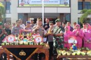 Anggota TNI Datangi Polres Jepara, Beri Kejutan HUT ke-77 Bhayangkara