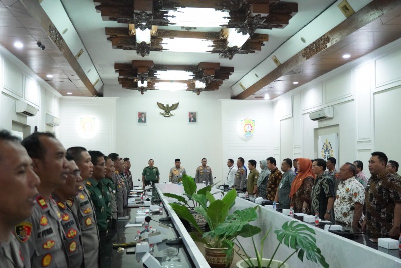 Bakesbangpol Kendal Gelar Rapat Koordinasi Pamwil Antisipasi Karhutla