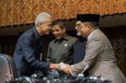 Kenang Hubungan dengan DPRD Jateng, Ganjar; Saling Mengisi dan Mengoreksi