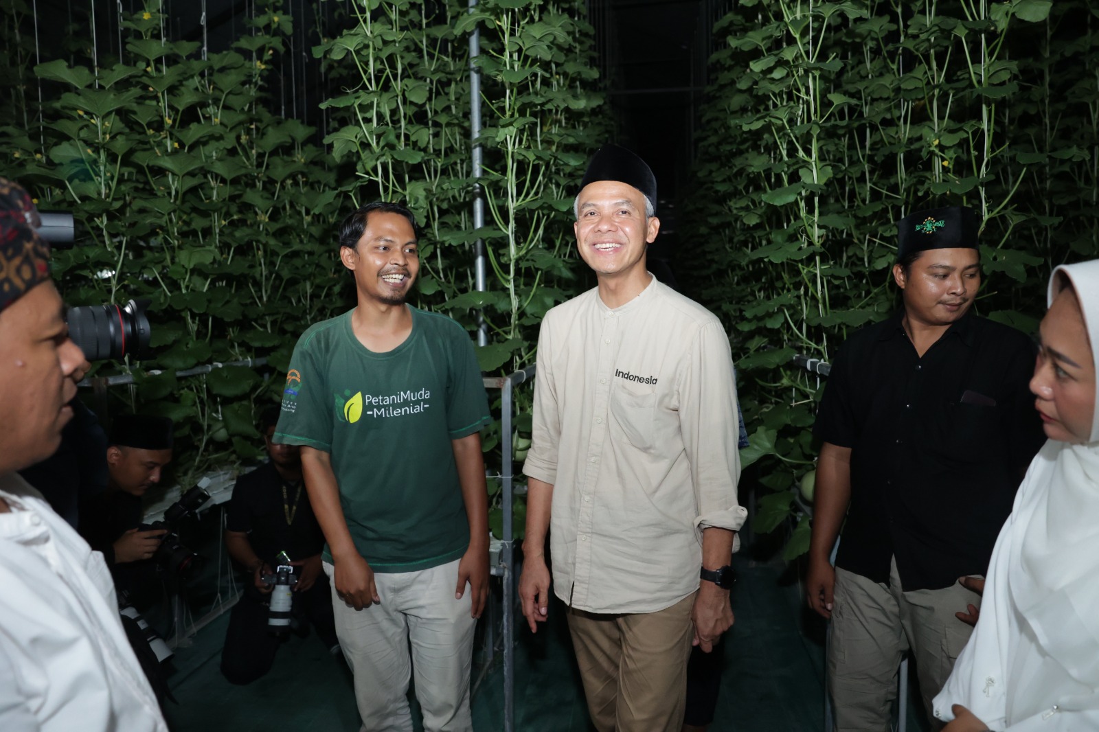 Ganjar Apresiasi Petani Milenial Purbalingga, Manfaatkan Tanah Bengkok Jadi Agrowisata