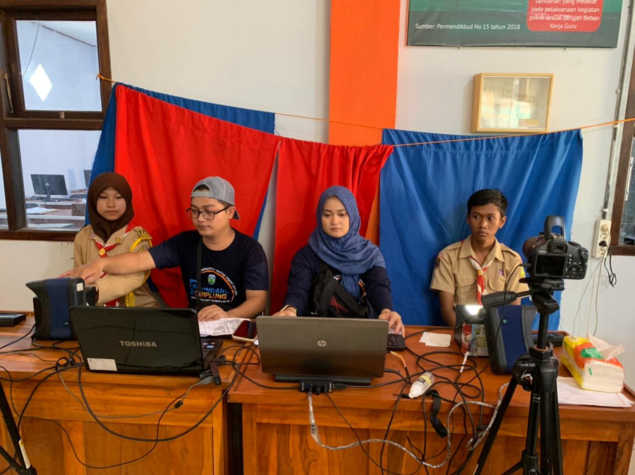 Dibantu Tim Ditjen, Disdukcapil Jepara Terbitkan 1.406 Dokumen di Karimunjawa