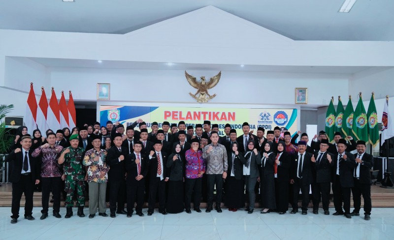 Bupati Kendal Hadiri Acara Pelantikan Pengurus PPDI Periode 2023-2024