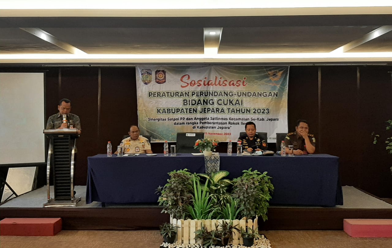 Satlinmas Kecamatan Diminta Turut Terlibat Berantas Rokok Ilegal