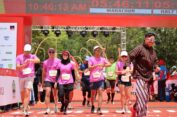 Luar Biasa, Siti Atikoh Ganjar Selesaikan Full Marathon 42 Km