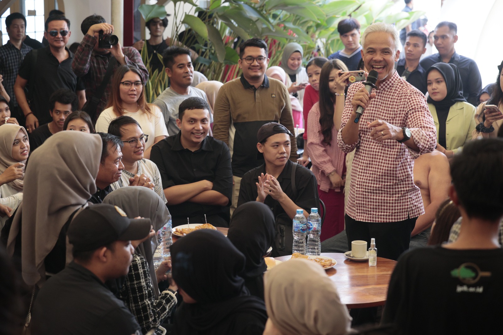 Terinspirasi Curhatan Anak Muda Pontianak, Ganjar Ingin Buat Creative Hub di Seluruh Indonesia