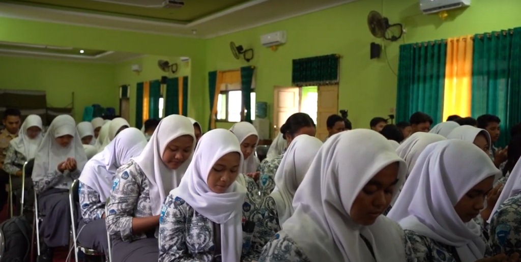 Dinobatkan Jadi Pahlawan Nasional, Ratusan Siswa Gelar Doa Bersama untuk Ratu Kalinyamat