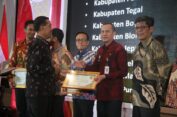 Pemkab Jepara Raih Penghargaan Badan Publik Menuju Informatif dari KIP