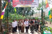 Rampung Bangun Jalan 800 Meter, TMMD Sengkuyung di Kendal Resmi Ditutup