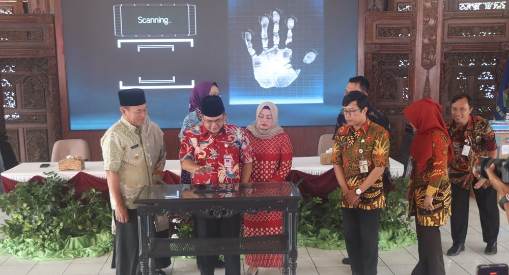 663 PPPK Kabupaten Semarang Terima SK Secara Daring