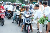 Petani Temanggung Bagikan 1.700 Paket Sayuran Gratis