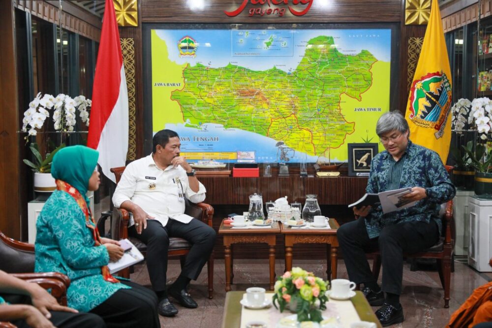 Sambut Waisak, Bhikkhu Thudong Bakal Jalan Kaki dari India ke Borobudur