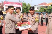 Bahagianya Saat Polisi RW di Jepara Dapat Hadiah Sepeda Motor dari Kapolres