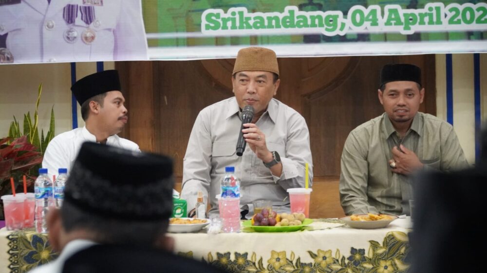 Warga Srikandang Antusias Ikut Buka Puasa Bersama Pj. Bupati Jepara