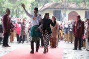 Lomba Keluwesan Meriahkan Peringatan Hari Kartini di Jepara