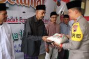 Jelang Idulfitri, Polres Jepara Salurkan Ratusan Paket Zakat Fitrah