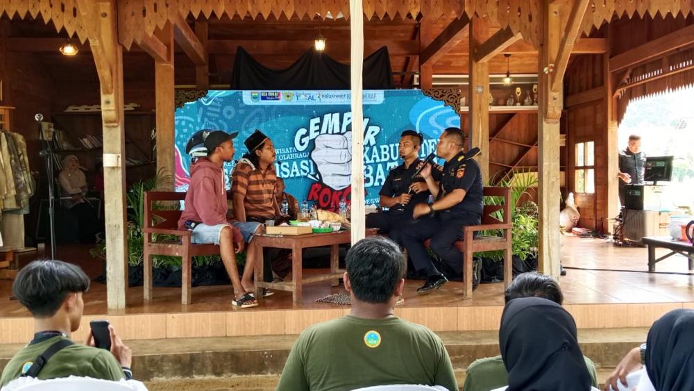 Sosialisasi Lawan Rokok Ilegal Melalui Pentas Seni