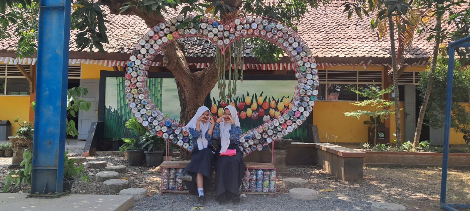 Daur Ulang Sampah, Siswa SMPN 2 Tayu Buat Ecobrick