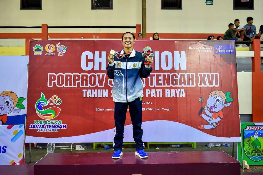 Sosok Briptu Evana Rahmawati, Polwan Berprestasi Asal Jepara Raih Pin Emas dari Kapolri