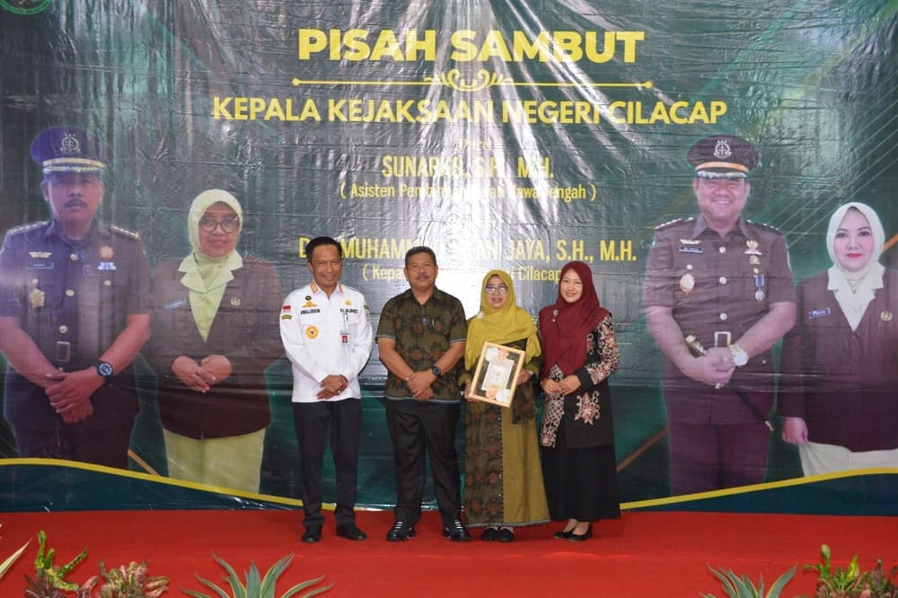 Penjabat Bupati Awaluddin Hadiri Pisah Sambut Kejari Cilacap