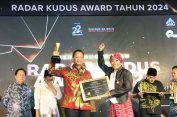 Peduli Kaum Rentan, Kapolres Jepara Dapat Penghargaan Radar Kudus Awards 2024