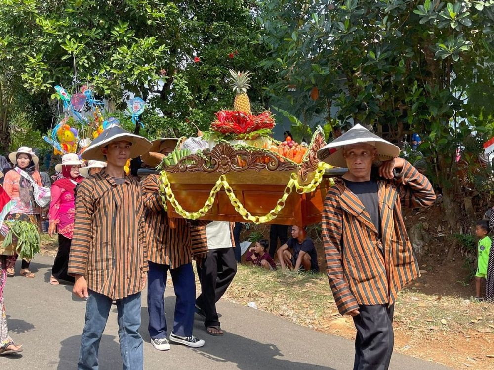 Nguri-uri Budaya Jawa, Warga Desa Kawak Antusias Ikuti Festival Jondang