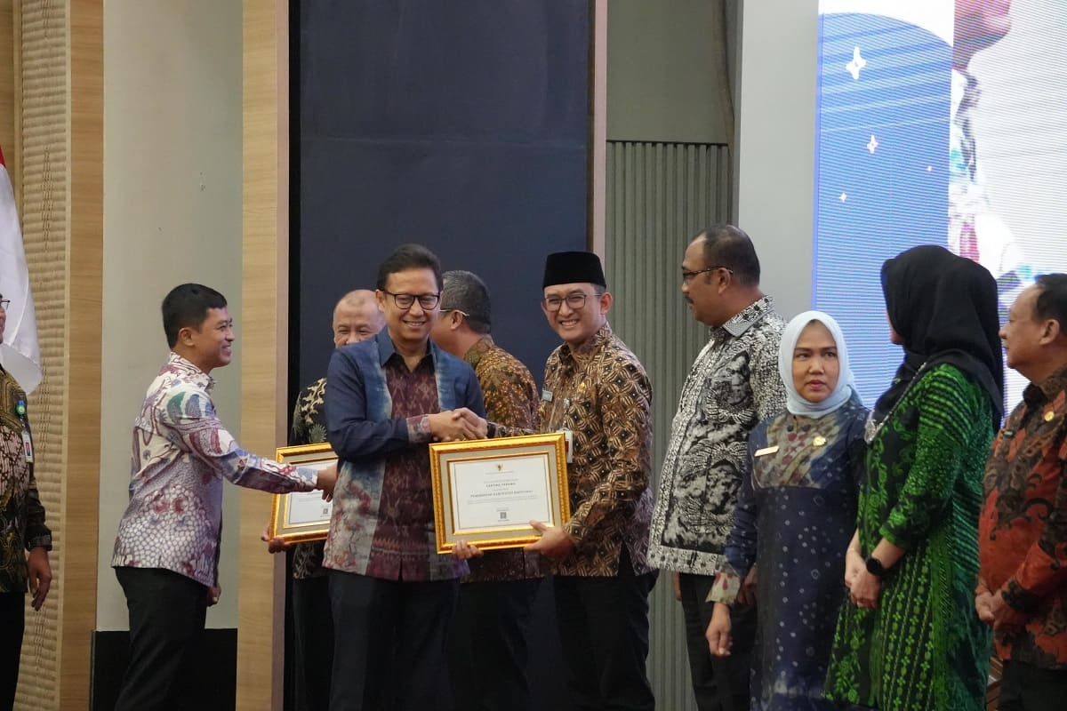 Banyumas Terima Penghargaan Pastika Parama dari Menkes RI
