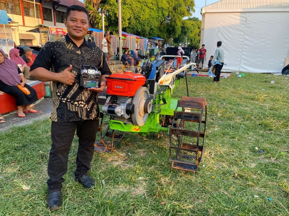 Traktor Siluman Karya Petani Kebumen Rambah Pasar Nasional