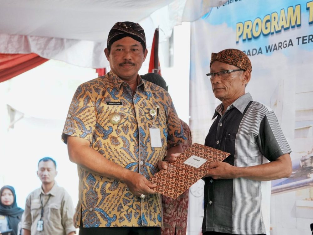 Tak Lagi Tinggali Lahan Makam, Ini Cerita Penerima Bantuan Rumah Pemprov Jateng