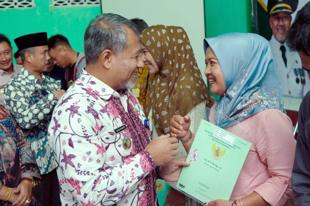 351 Warga Desa Soborejo Terima Sertifikat Tanah Program PTSL, Ini Kata Pj Bupati Temanggung