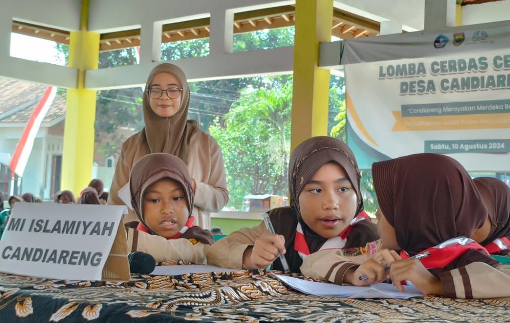 Cegah Terhipnotis Setan Gepeng, Perpusdes Sapta Prabu Gembleng Gen Z Lewat LCC