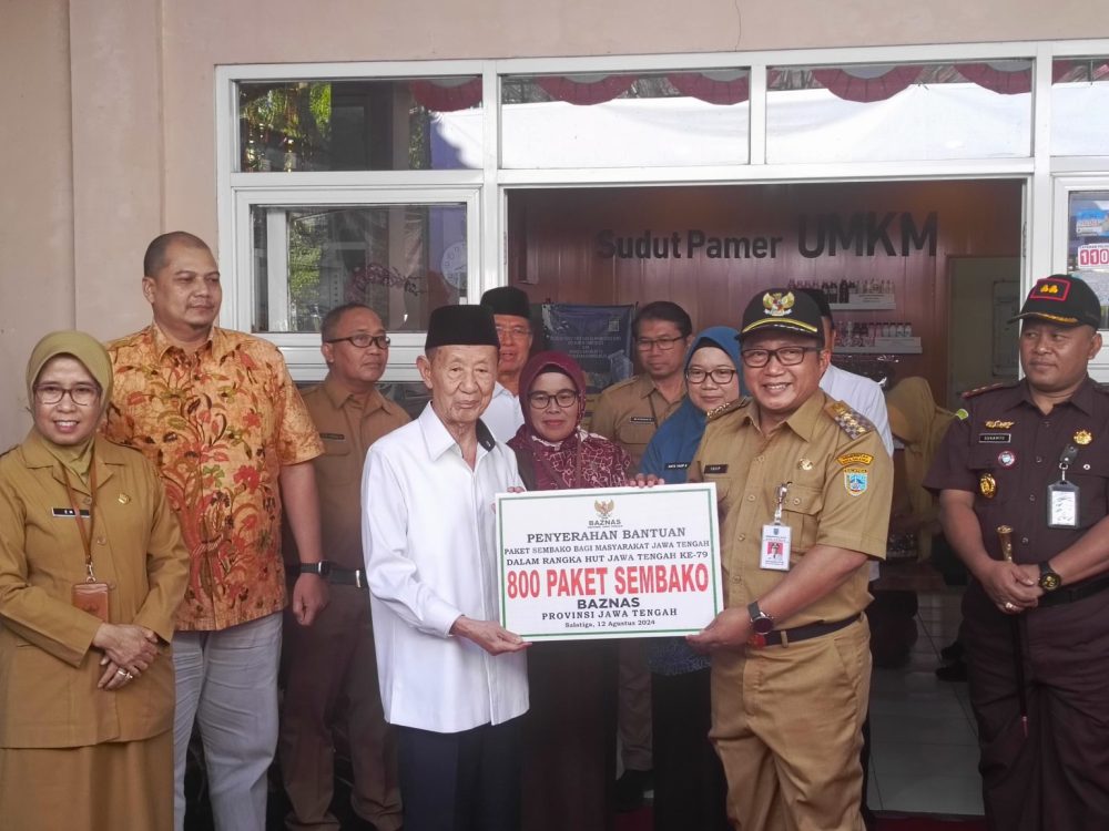 Bakti Sosial Warnai Hari Jadi ke-79 Jateng di Salatiga