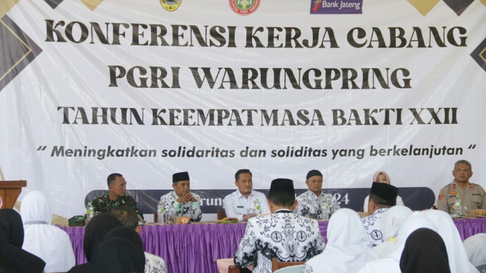 Bupati Pemalang Dorong Anggota PGRI Ikut Atasi Anak Tidak Sekolah