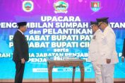 Lantik Penjabat Bupati Pati dan Cilacap, Ini Pesan Khusus Pj Gubernur Jateng