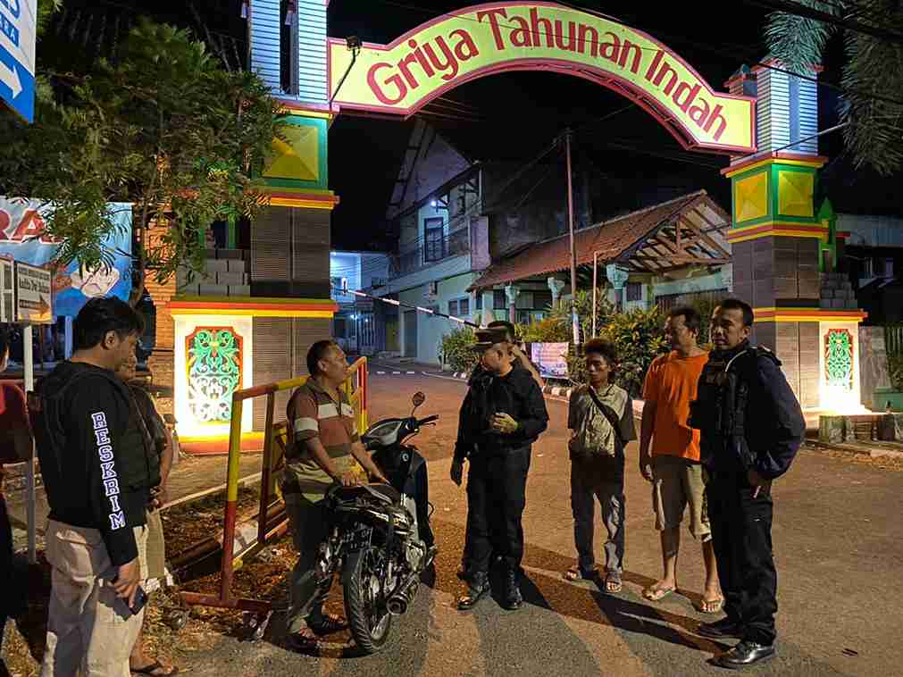 Aksi Heroik Tim Patroli Siraju Bantu Korban Kecelakaan Tuai Pujian Masyarakat Jepara