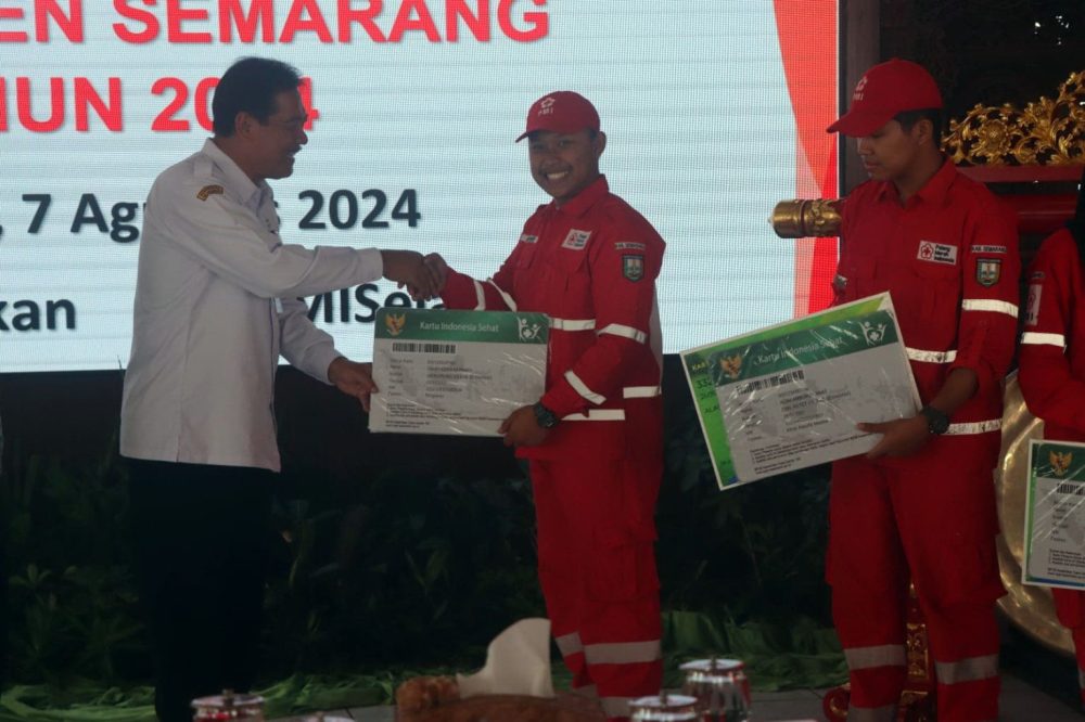 10 Sukarelawan PMI di Kabupaten Semarang Terima Jaminan Sosial dan Kesehatan