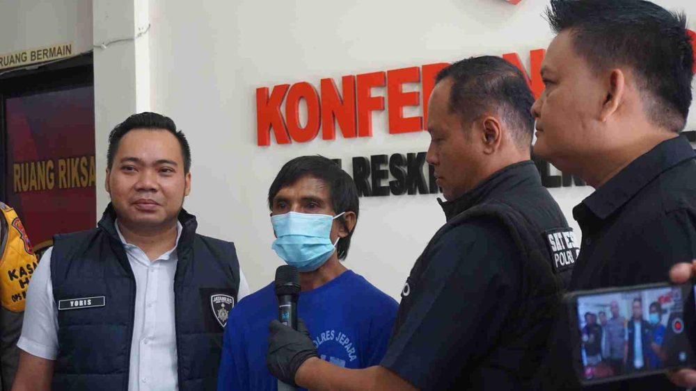 Rampas Perhiasan Emas Milik Janda, Pria di Jepara Ditangkap Polisi