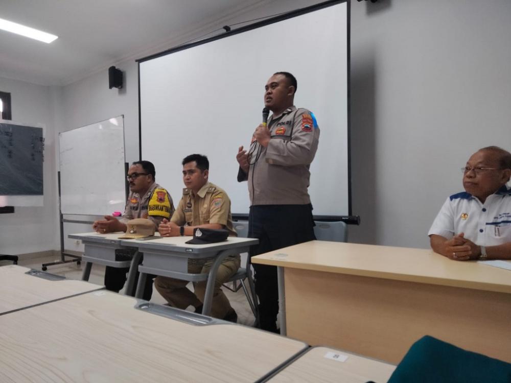 Jaga Sinergi, PSDKU Undip Batang Dialog Bareng Polsek Bandar