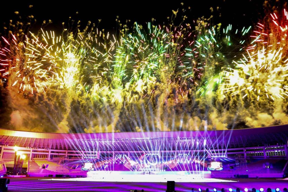 Pj Gubernur Jateng Dampingi Presiden Buka Peparnas XVII di Solo