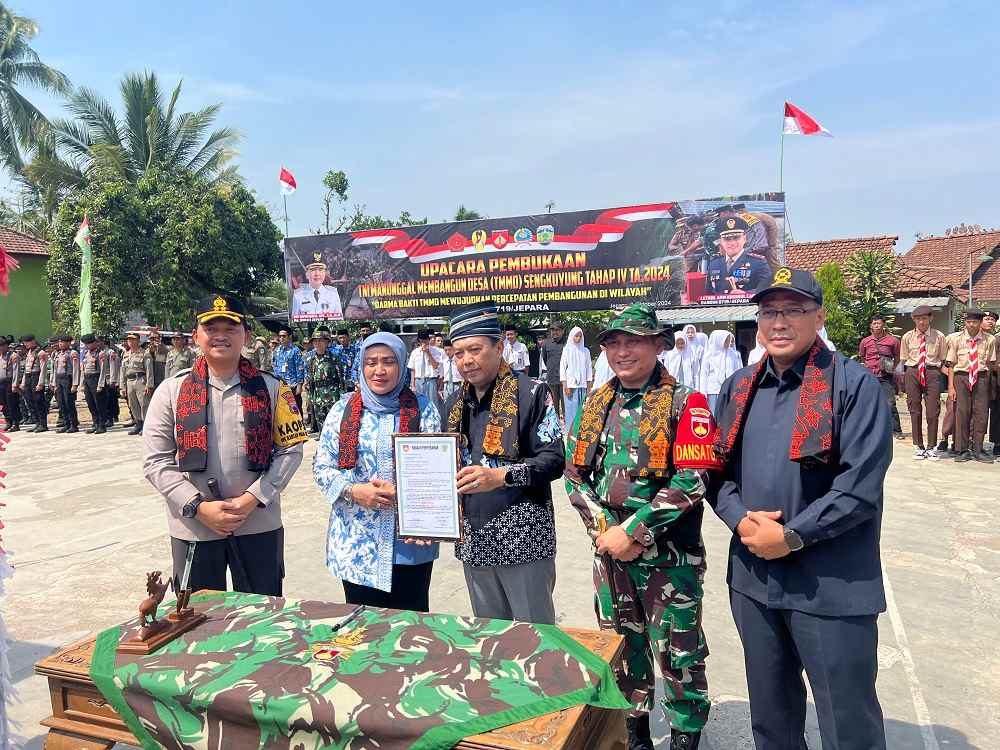 Hadiri Pembukaan TMMD, Kapolres Jepara Tekankan Soliditas dan Sinergitas TNI-Polri