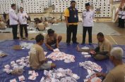 KPU Kabupaten Semarang Libatkan 115 Petugas Sortir Lipat Surat Suara Pilkada