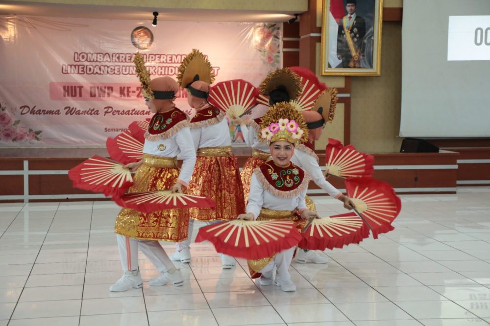 DWP Jateng Gelar Lomba “Line Dance”, Unnes Raih Juara I