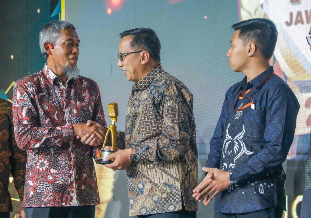 Anugerah KPID Jawa Tengah, Sekda Dorong Lembaga Penyiaran Terus Edukasi Masyarakat