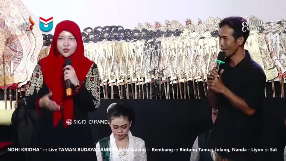 Vivit-Umam Komitmen Geliatkan Kesenian Wayang Rembang