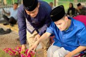 Ahmad Luthfi Ajak Anak Ziarah ke Makam Istri, Kenang Pesan Jaga Amanah