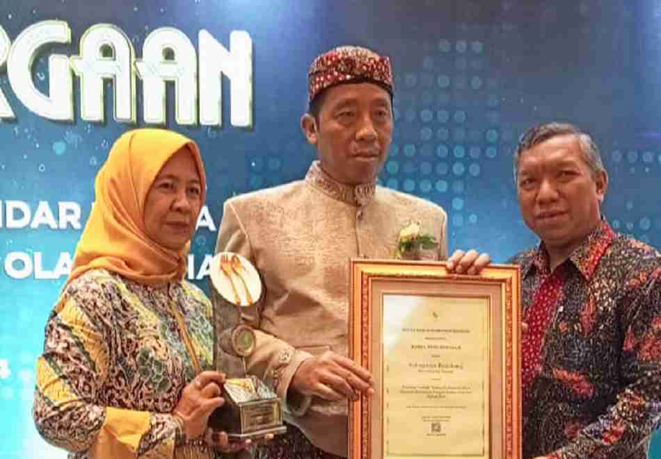 Pemkab Rembang Pembina Terbaik Keamanan Pangan Olahan Siap Saji