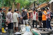 Pj Bupati Pati Kunjungi Korban Kebakaran Dukuhseti Hingga Wilayah Terdampak Banjir
