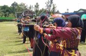 Ratusan Atlet Ikuti Lomba Panahan Tradisional di Magelang